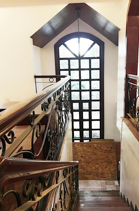 Spinning Cat Hostel (Adults Only) تاغبيلاران سيتي المظهر الخارجي الصورة