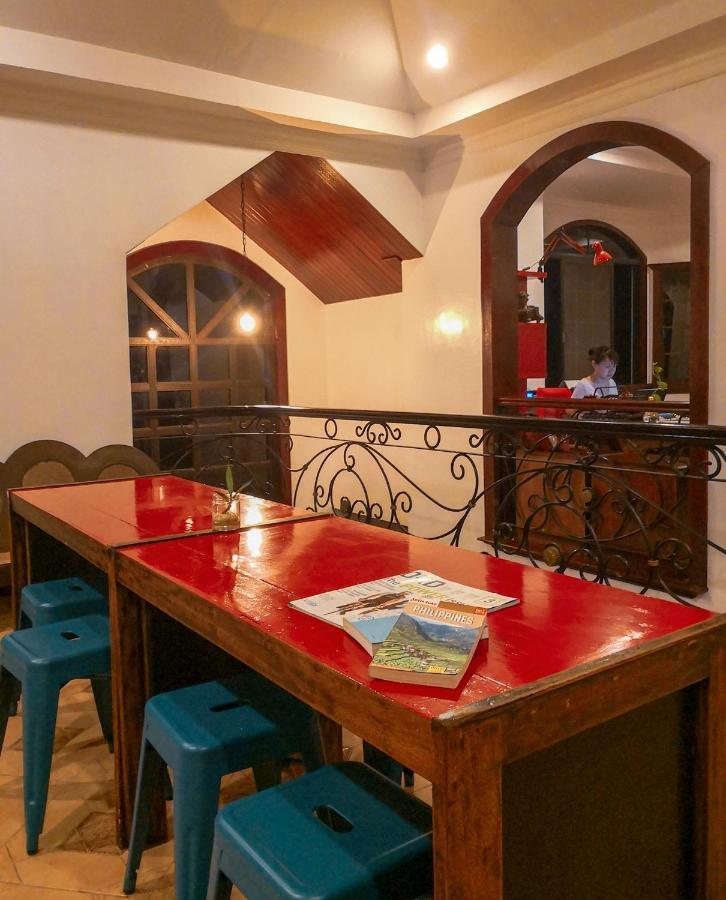 Spinning Cat Hostel (Adults Only) تاغبيلاران سيتي المظهر الخارجي الصورة